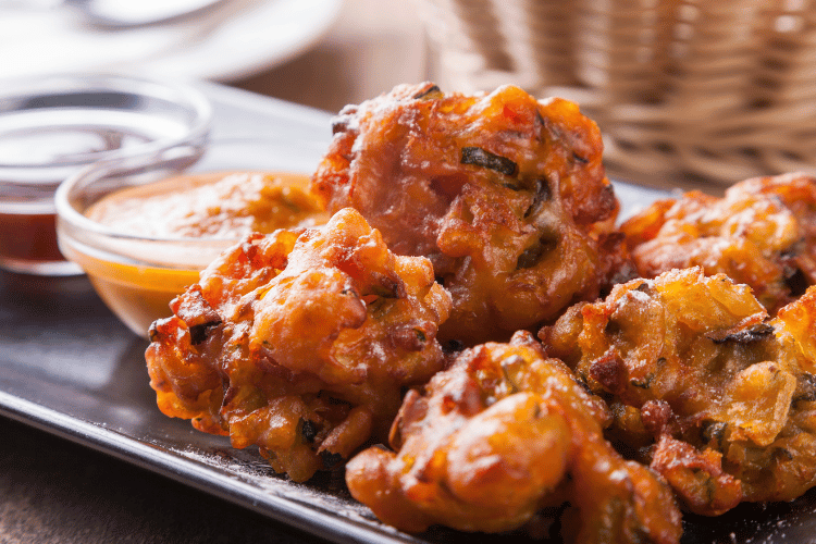 Onion pakoras/fritters